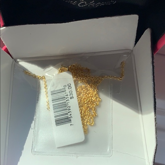 K Initial Necklace - Picture 4 of 5